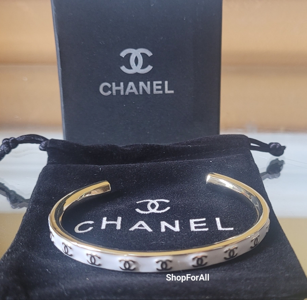 Chanel Gold and White Bangle Bracelet - Picture 3 of 12